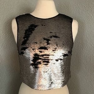 NWT Forever 21 sequin crop top
